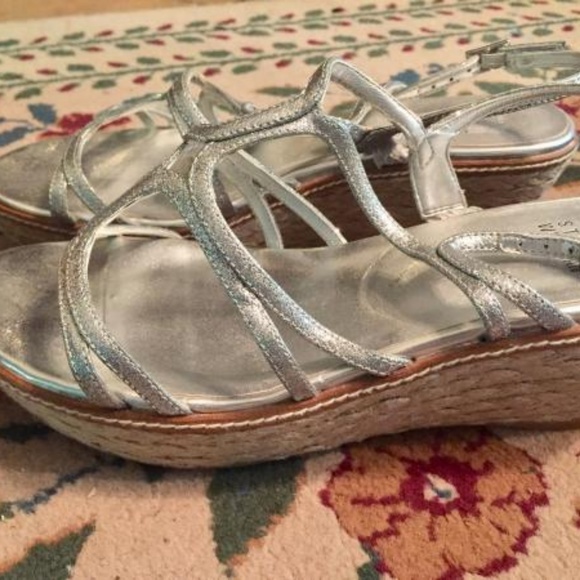 Silver Wedges Stuart Weitzman - Picture 2 of 3